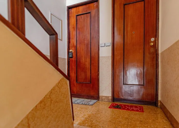 White - Metro Massaua Apartament Turyn