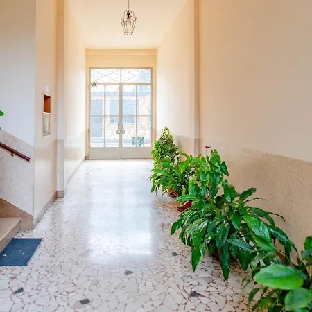 White - Metro Massaua 아파트 토리노