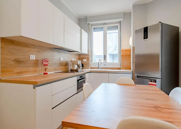 Apartment White - Metro Massaua Turin