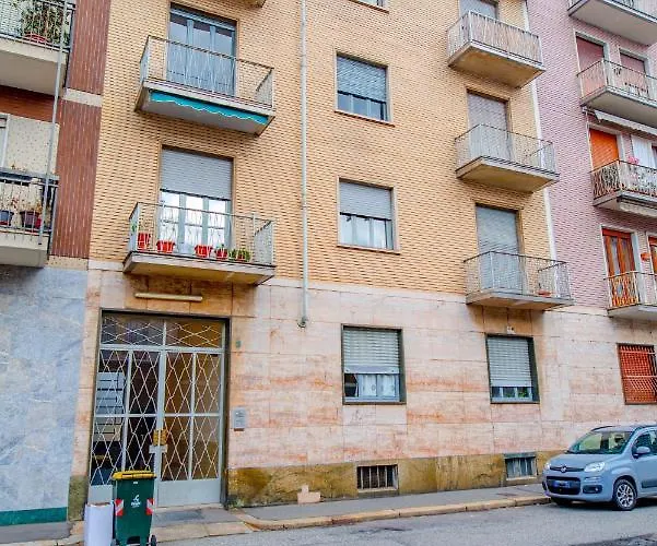 White - Metro Massaua